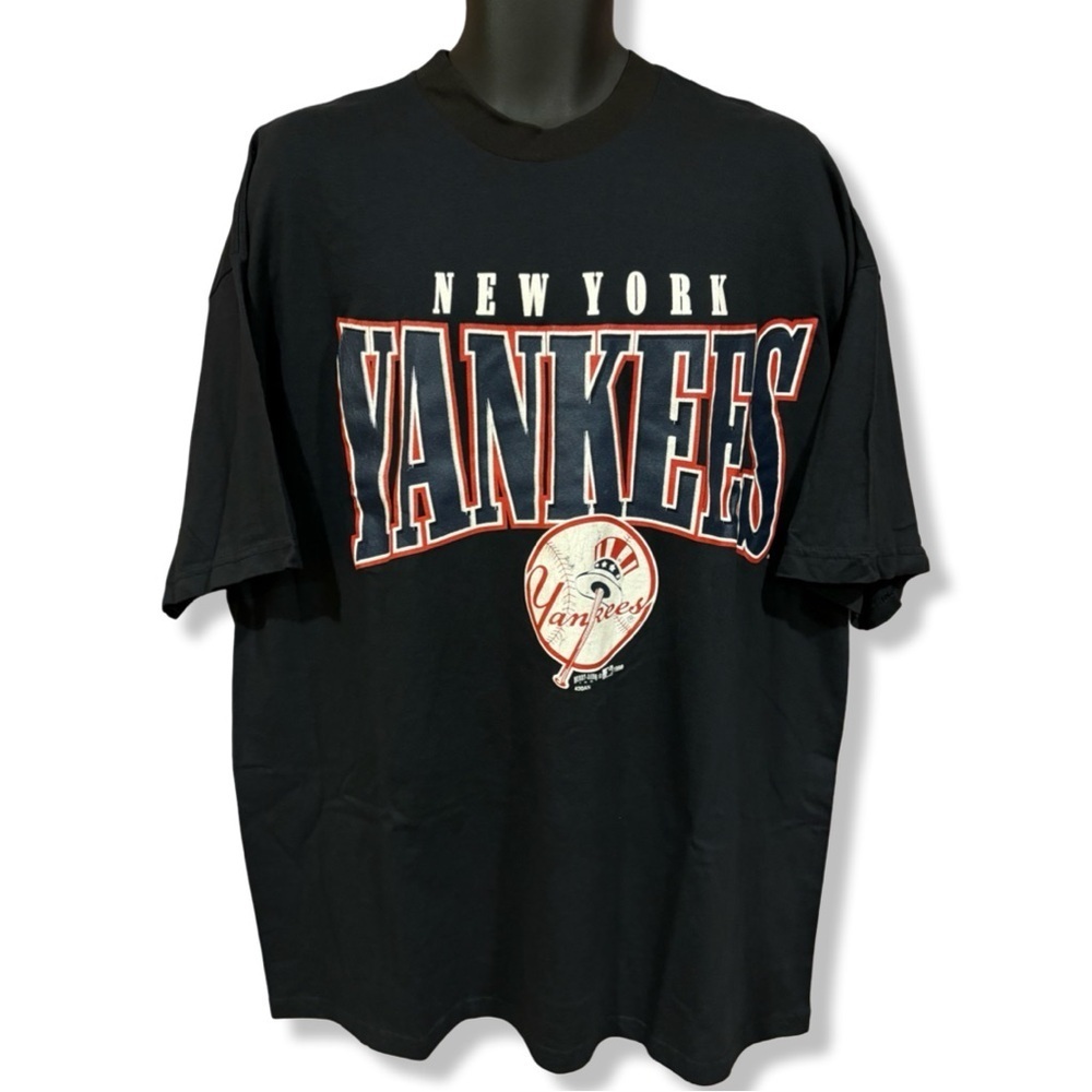 Vintage 1998 New York Yankees T-Shirt